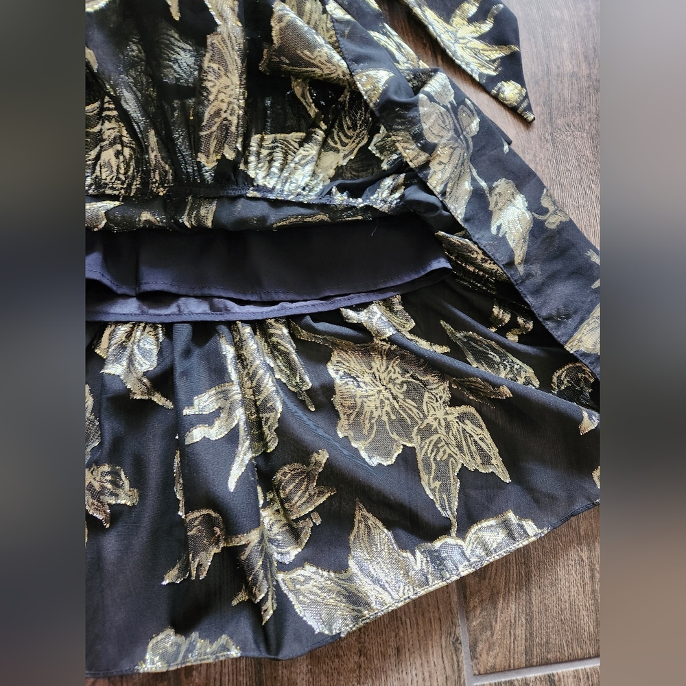 NWT Alex Marie Black Gold Rose Floral Print Black Ruffle Midi Puff Sleeve Dress - Picture 10 of 14